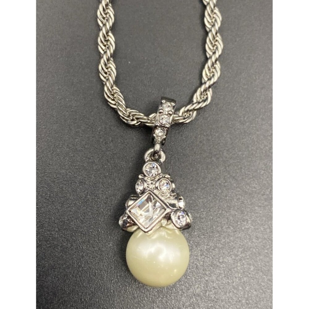 NWT Givenchy Necklace Faux Pearl Crystal Pendant Silver Rope 16+3" Retail $48